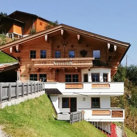 アパート In Near Spieljochbahn